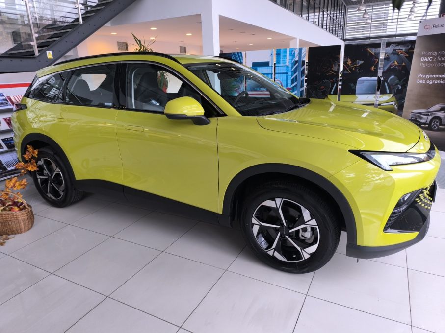 Samochód nowy od dealera