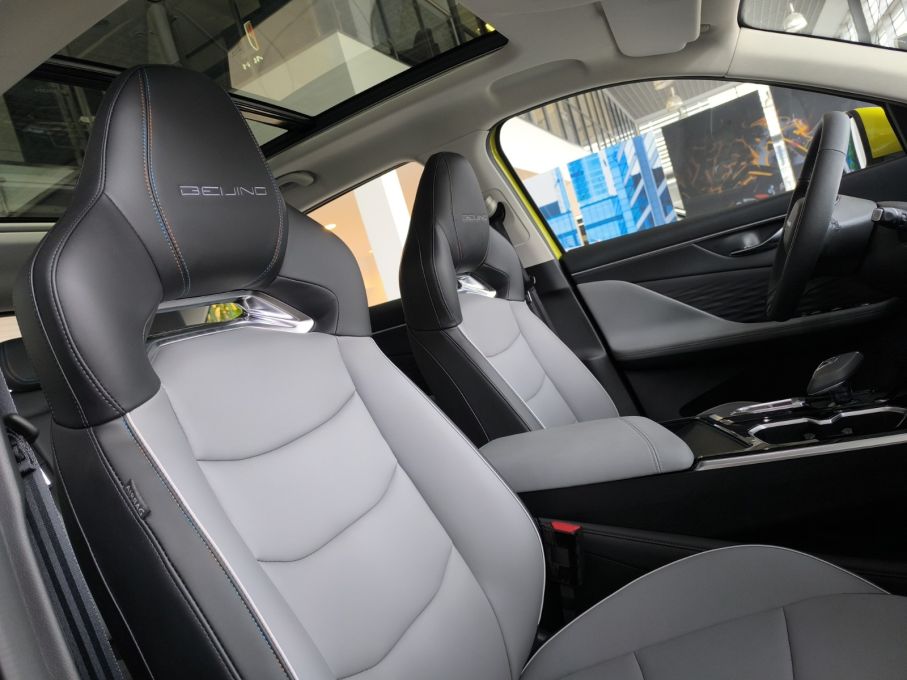 BAIC Beijing 5 Business 1.5 177KM AT7 2WD zdjęcie nr 10