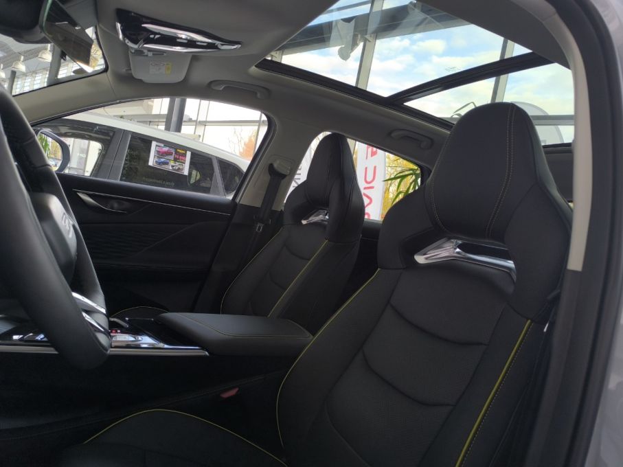 BAIC Beijing 5 Luxury Comfort 1.5 177KM AT7 2WD