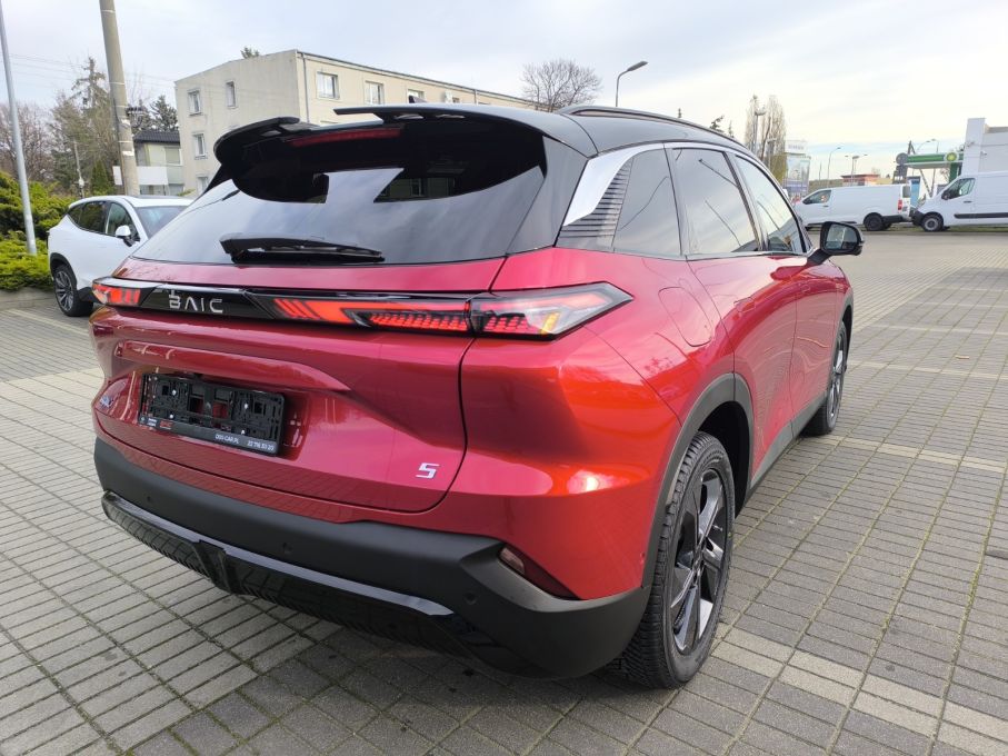 BAIC Beijing 5 benzyna