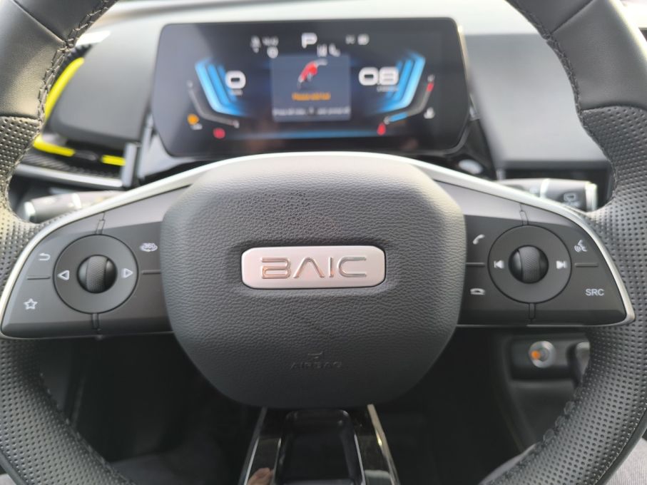 BAIC Beijing 5 Luxury Comfort 1.5 177KM AT7 2WD