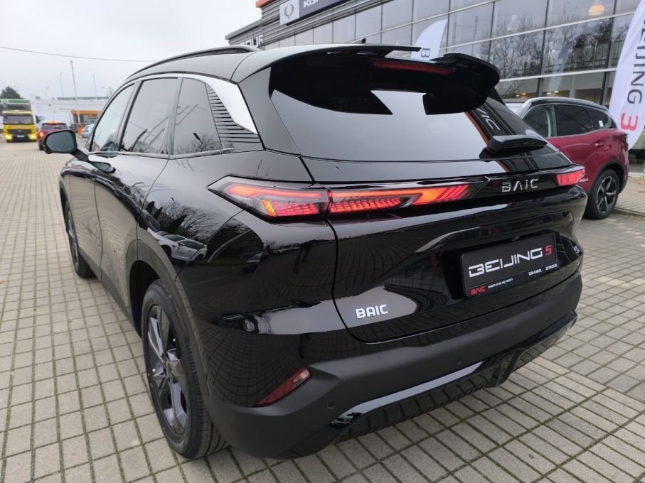 BAIC Beijing 5 Luxury Comfort 1.5 177KM AT7 2WD