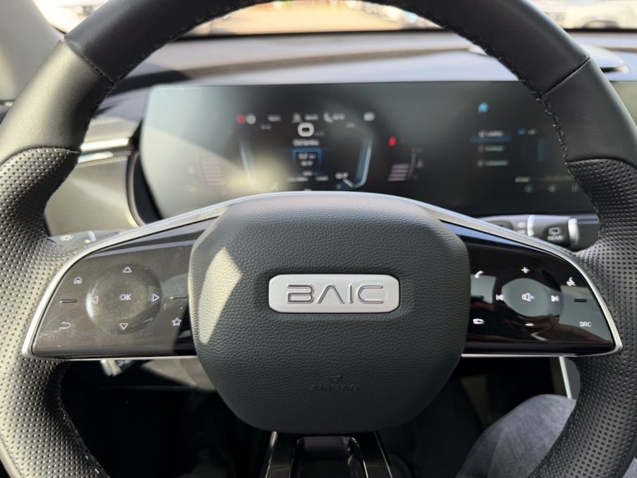 BAIC 7 Luxury 1.5 177KM AT7 2WD