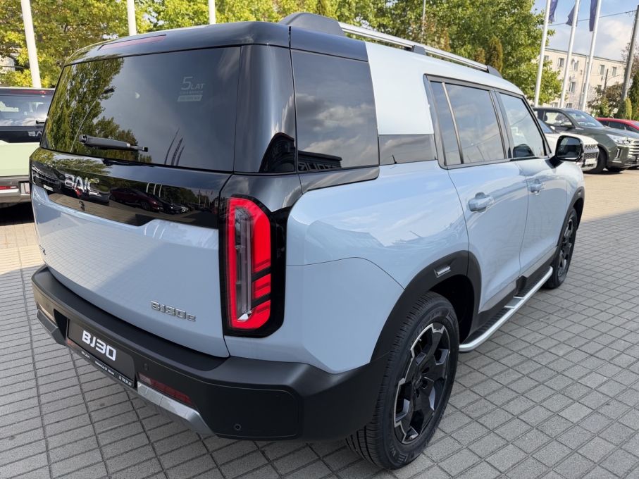 Fabrycznie nowy BJ30 2026 od ręki