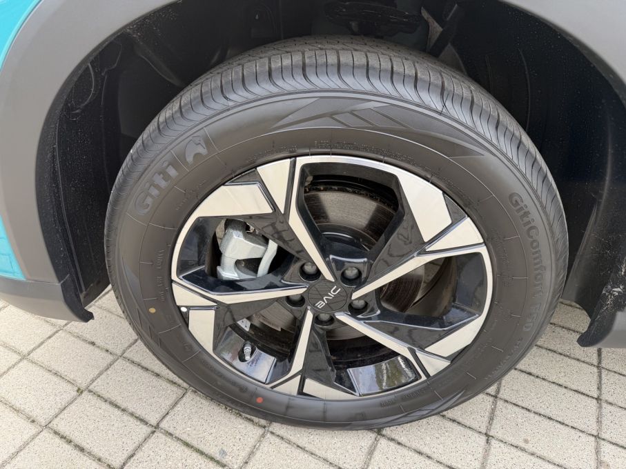 BAIC 5 Business PLUS 1.5 177KM AT7 2WD zdjęcie nr 10