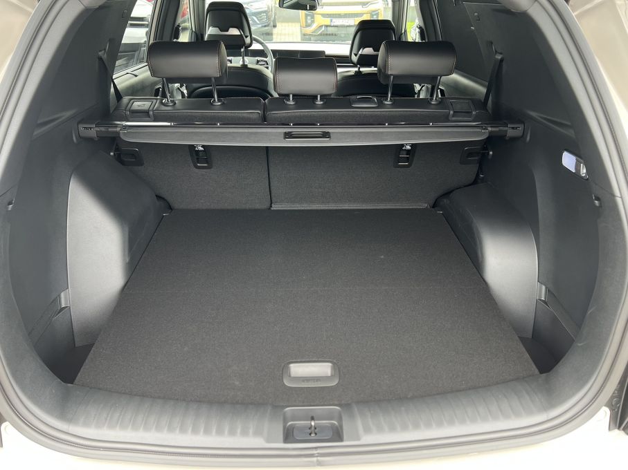 SsangYong KGM Torres 2025 salon