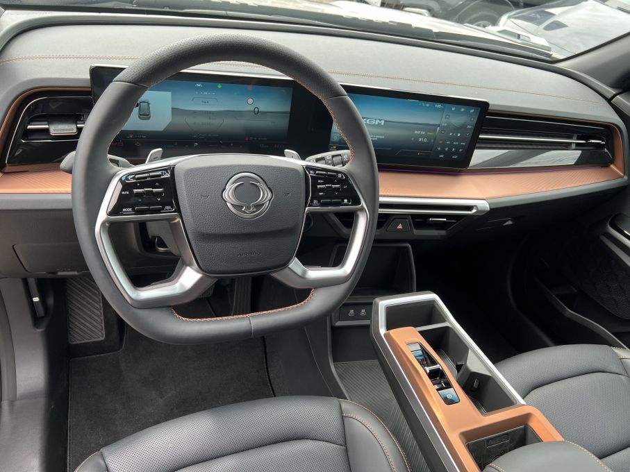 SsangYong KGM Torres benzyna