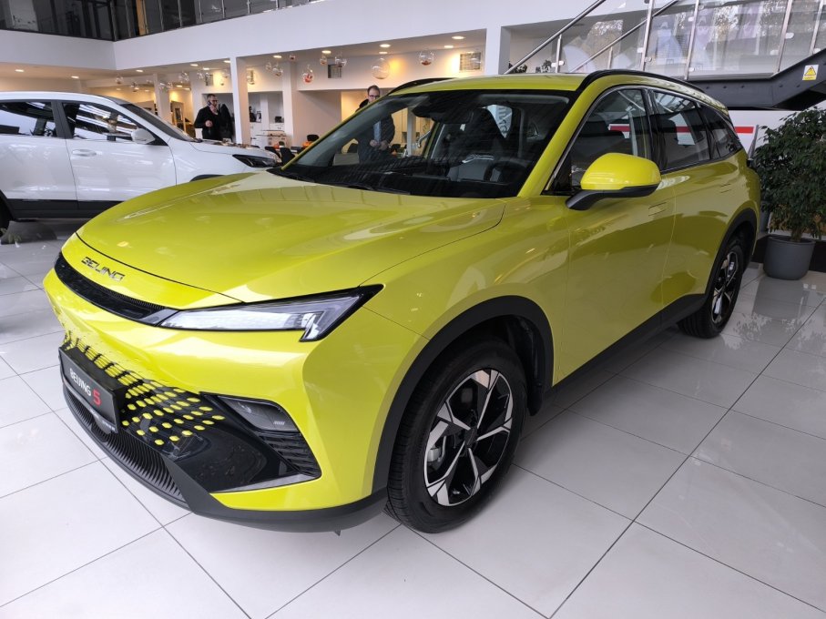 BAIC Beijing 5 Business 1.5 177KM AT7 2WD