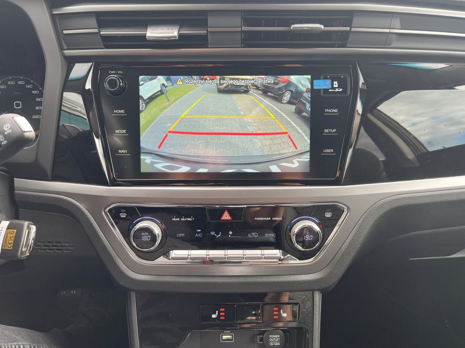 SsangYong KGM Korando 2025 salon