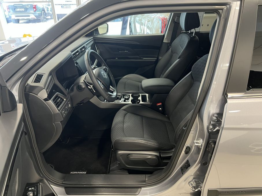 SsangYong KGM Korando Warszawa