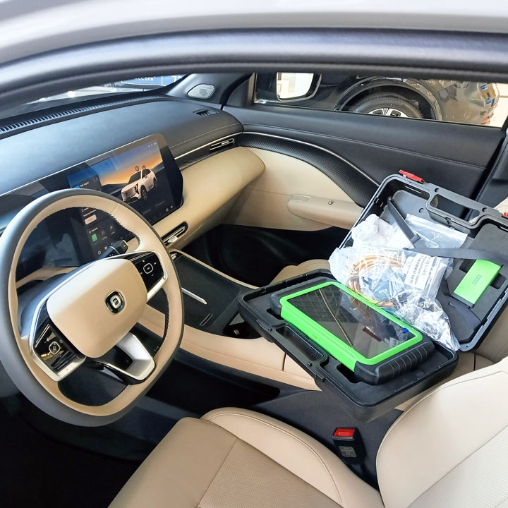 Urządzenie do diagnostyki samochodów Changan w kabinie CS55