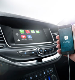 Smartfon CarPlay Opel IntelliLink R 4.0