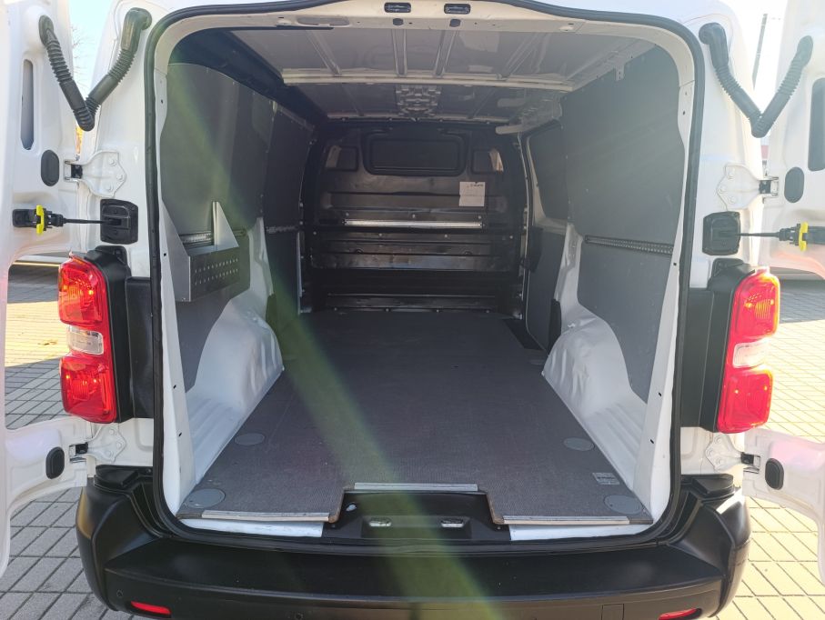 NOWA LOKALIZACJA Citroen Jumpy drive XL 2.0 HDI 150 KM Vat23% 7