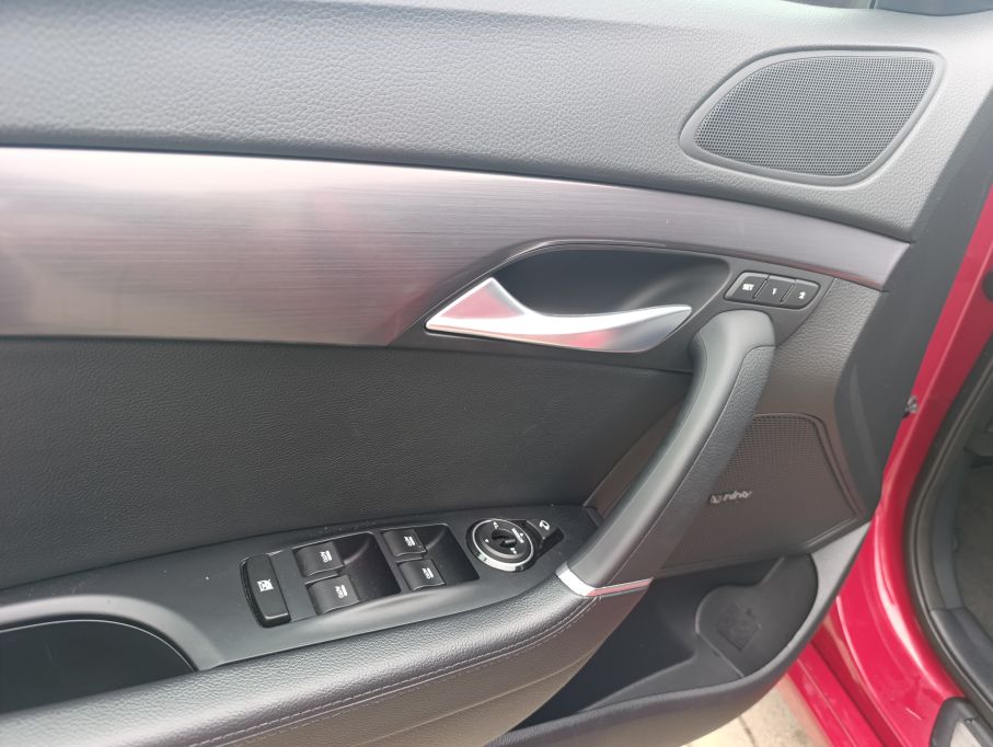 NOWA LOKALIZACJA HYUNDAI I40 1,6 CRDI 136 KM Full Opcja Nioski Przebieg Gwarancja 12