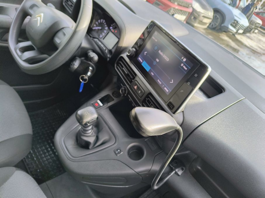 NOWA LOKALIZACJA Citroen Berlingo 1.5 hdi Niski Przebieg Nowy rozrząd Gwarancja Vat23% 13