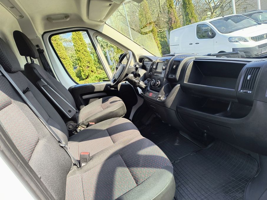 NOWA LOKALIZACJA Peugeot Boxer 335 2.2 HDI 165KM L3H2 Premium Salon PL Vat23% 11