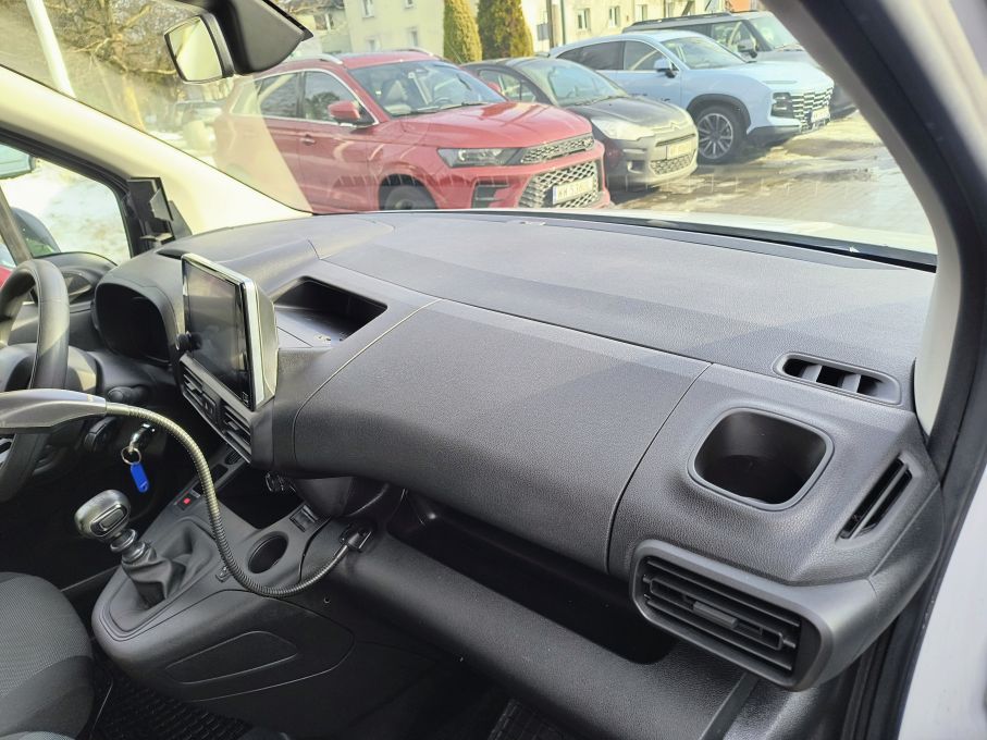 NOWA LOKALIZACJA Citroen Berlingo 1.5 hdi Niski Przebieg Nowy rozrząd Gwarancja Vat23% 14