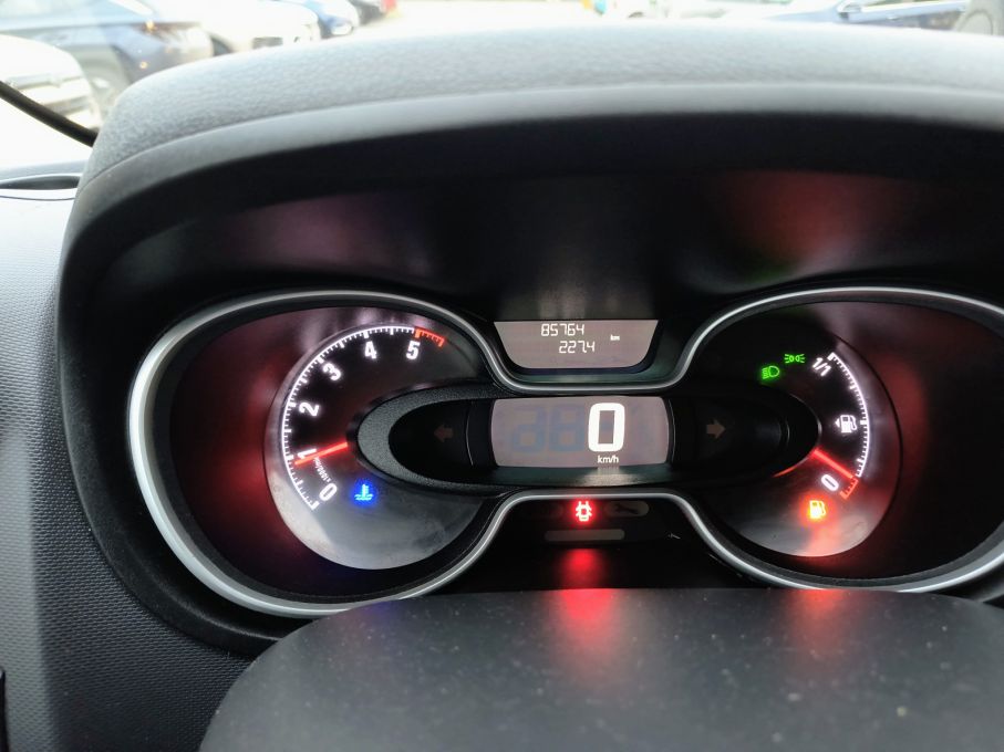 NOWA LOKALIZACJA Opel Vivaro 9 osobowy L2H1 Niski Przebieg Bardzo Doinwestowane Vat23% 16