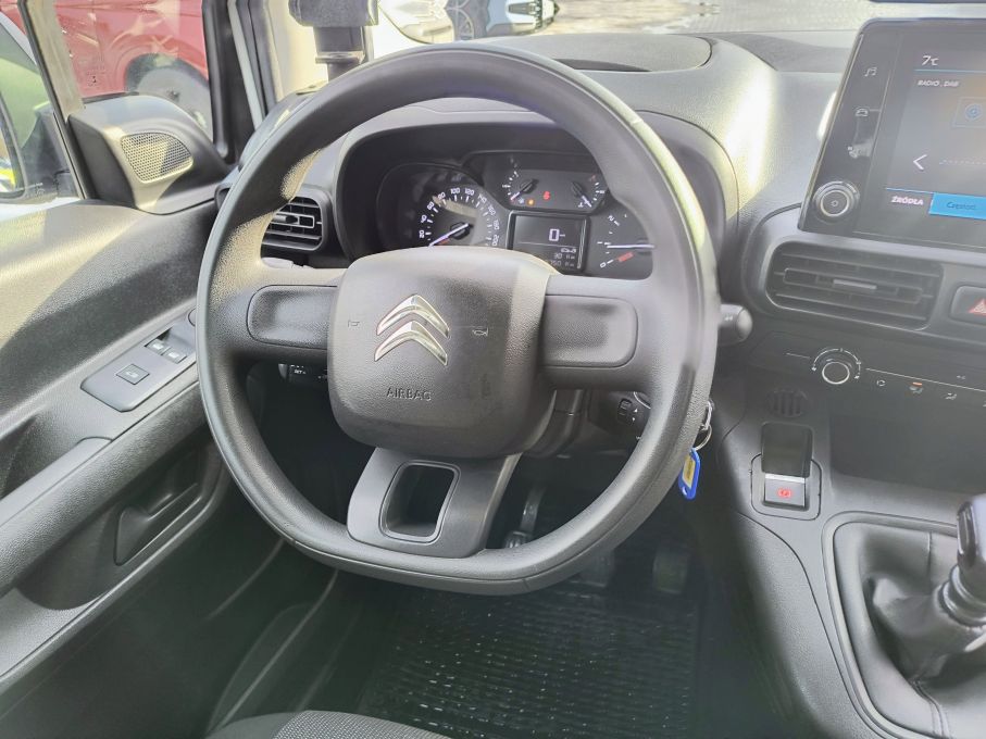 NOWA LOKALIZACJA Citroen Berlingo 1.5 hdi Niski Przebieg Nowy rozrząd Gwarancja Vat23% 15