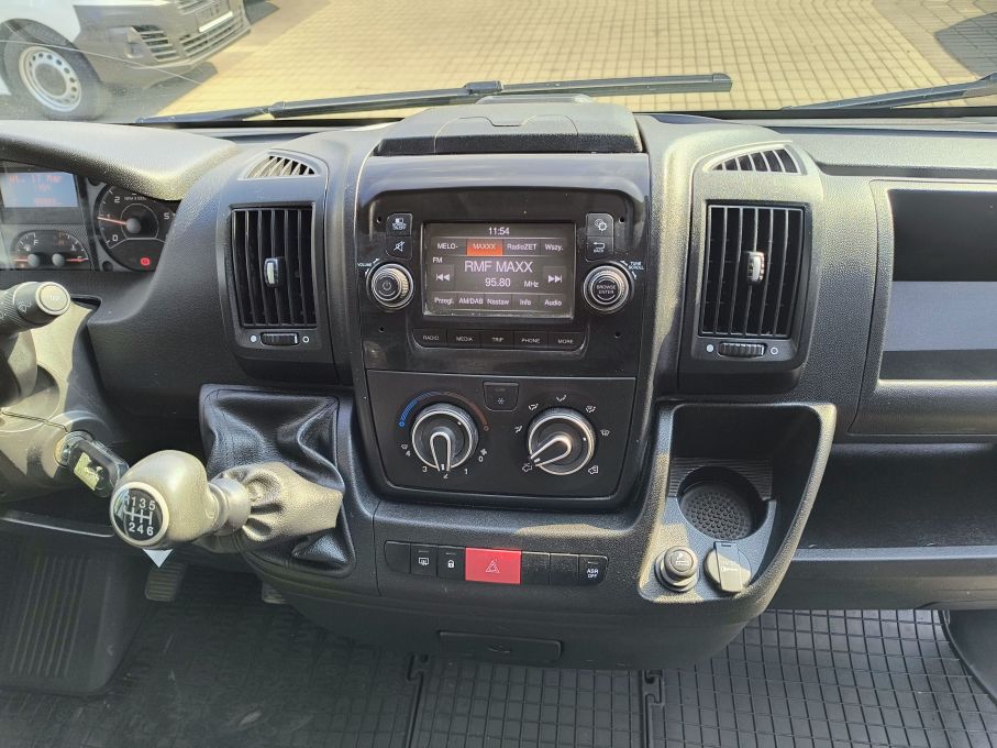 NOWA LOKALIZACJA Peugeot Boxer 335 2.2 HDI 165KM L3H2 Premium Salon PL Vat23% 14