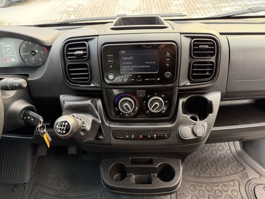 Peugeot Boxer L4 Brygadówka, 2,2 HDI 140KM, 7 osób, kamera cofania, jak nowy 15