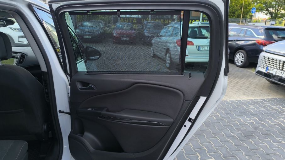 Opel Zafira C Lift 1.6T Automat Niski Przebieg Nowy Model Full Opcja 16