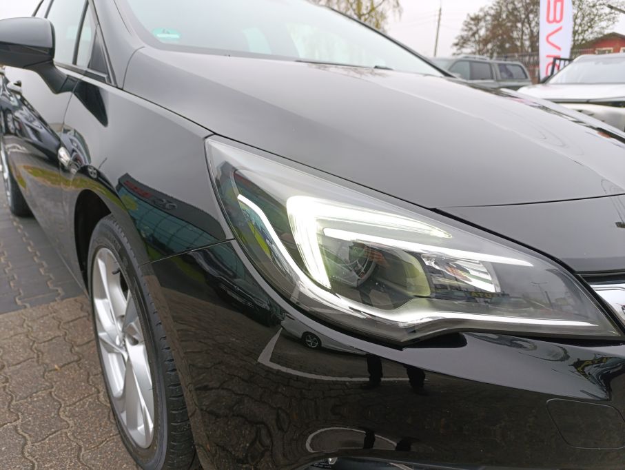 Opel Astra V 1,4 Turbo 125KM, 5dr, niski przebieg 11