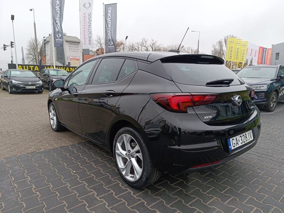 Opel Astra V 1,4 Turbo 125KM, 5dr, niski przebieg 9