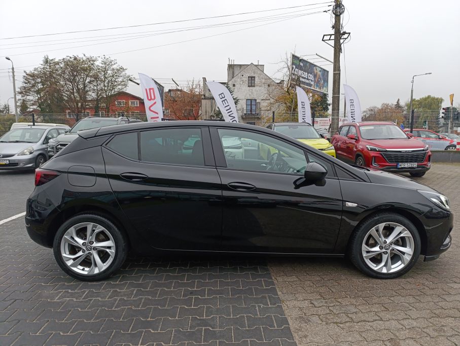 Opel Astra V 1,4 Turbo 125KM, 5dr, niski przebieg 6