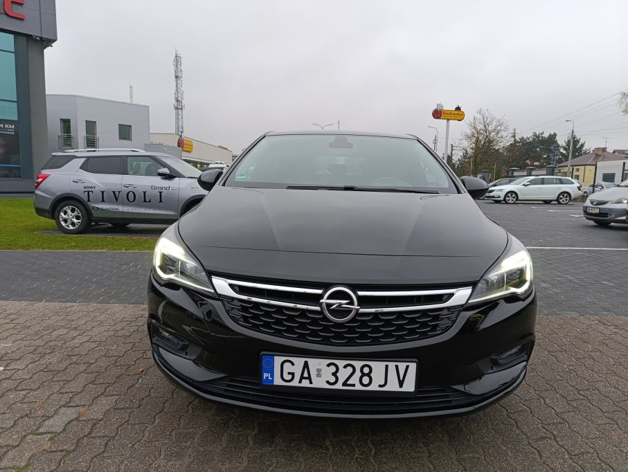 Opel Astra V 1,4 Turbo 125KM, 5dr, niski przebieg 4