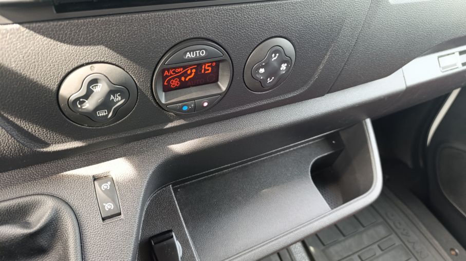 Nissan NV400 2.3dci L3H2 Navi Kamera Climatronic Niski Przebieg Vat23 5