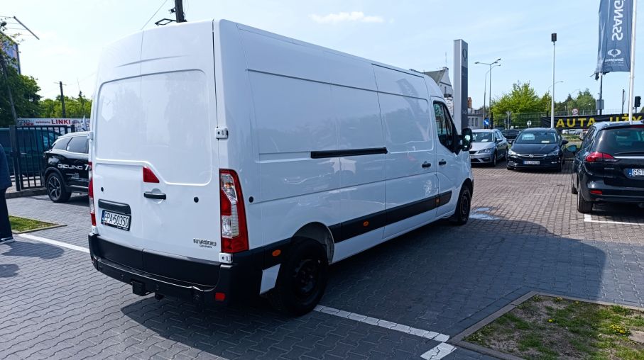 Nissan NV400 2.3dci L3H2 Navi Kamera Climatronic Niski Przebieg Vat23 19