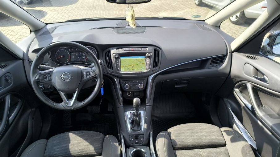 Opel Zafira C Lift 1.6T Automat Niski Przebieg Nowy Model Full Opcja 17