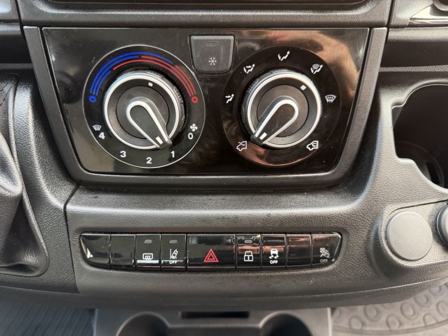 Peugeot Boxer L4 Brygadówka, 2,2 HDI 140KM, 7 osób, kamera cofania, jak nowy 16