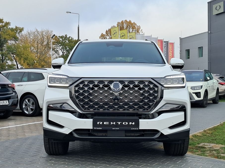 SsangYong Rexton Diesel 2.2 8AT 4x4 202KM Black Edition 2