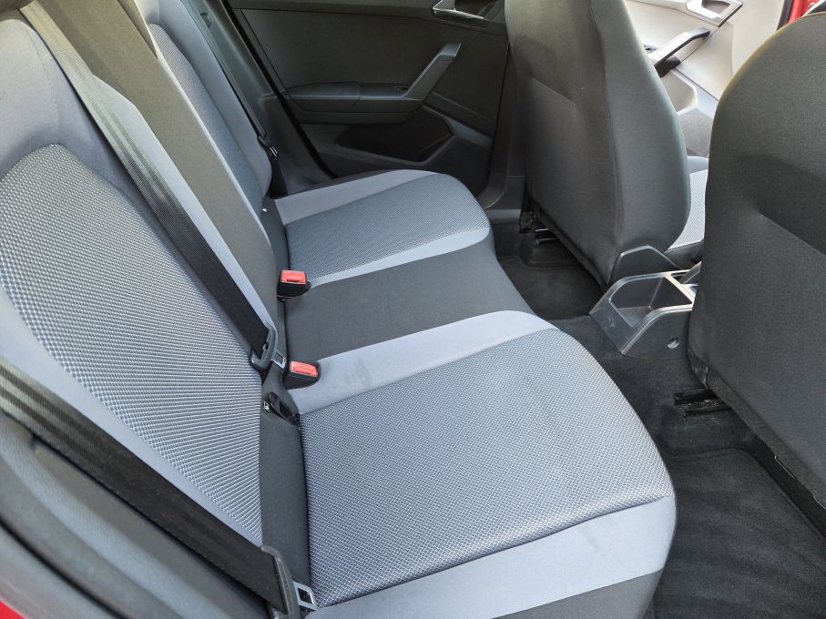 SEAT ARONA STYLE 1.0 TSI 115 KM SALON NISKI PRZEBIEG 13