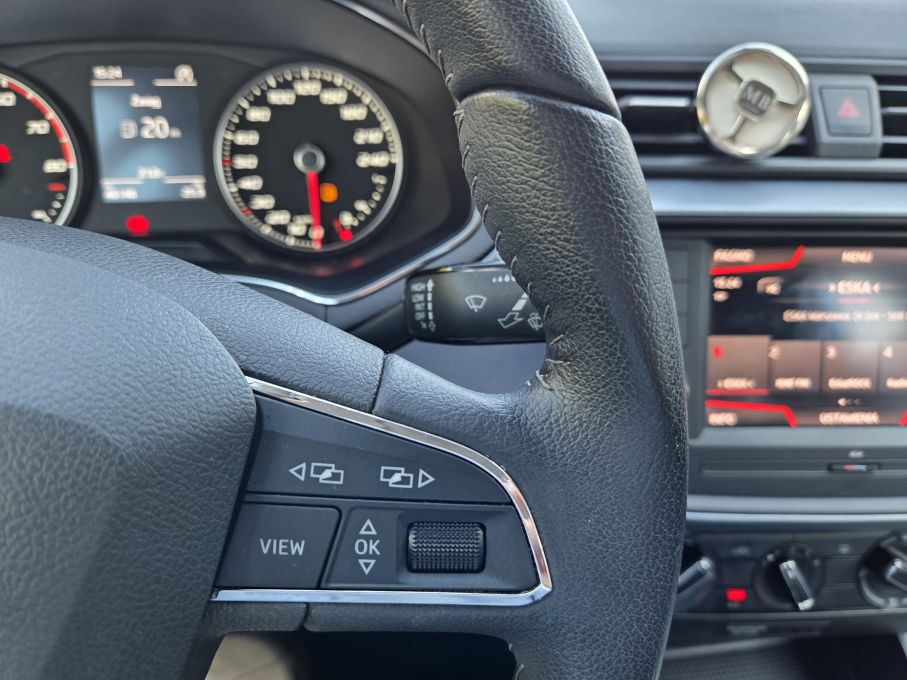 SEAT ARONA STYLE 1.0 TSI 115 KM SALON NISKI PRZEBIEG 20
