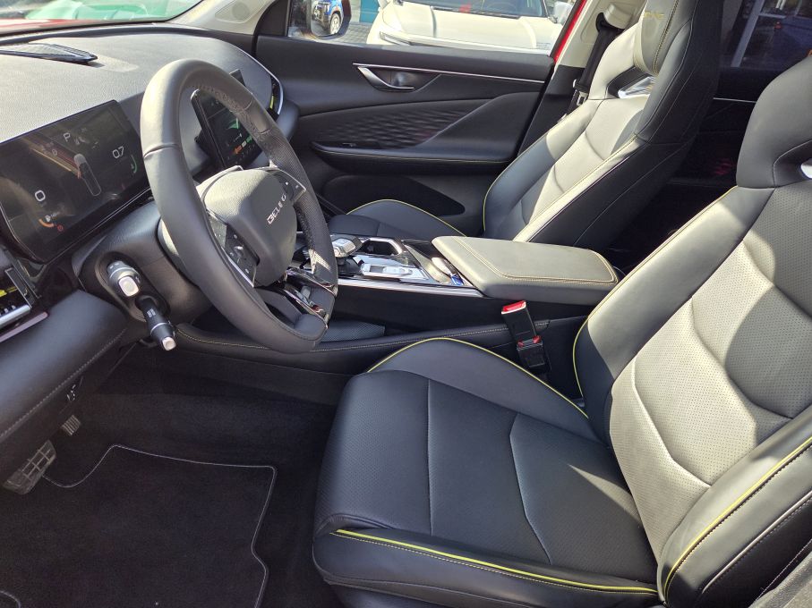 Beijing BAIC 5 1.5T 177KM automat LUXURY salon PL 15