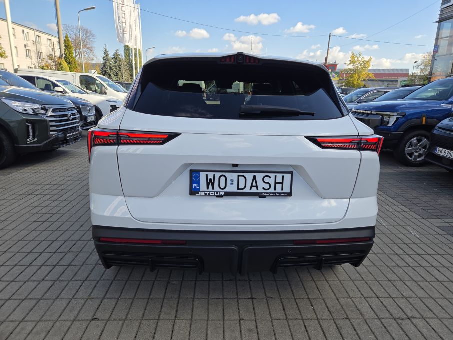 JETOUR DASHING 1,6 T 190 KM  7