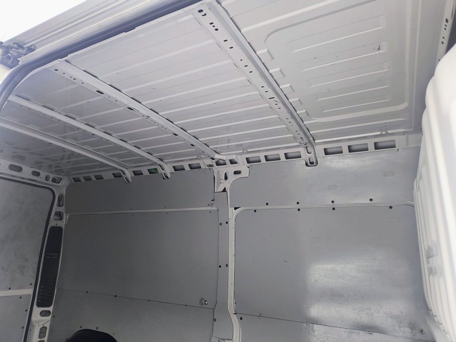 NOWA LOKALIZACJA Peugeot Boxer 335 2.2 HDI 165KM L3H2 Premium Salon PL Vat23% 18