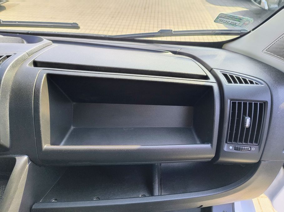 NOWA LOKALIZACJA Peugeot Boxer 335 2.2 HDI 165KM L3H2 Premium Salon PL Vat23% 19