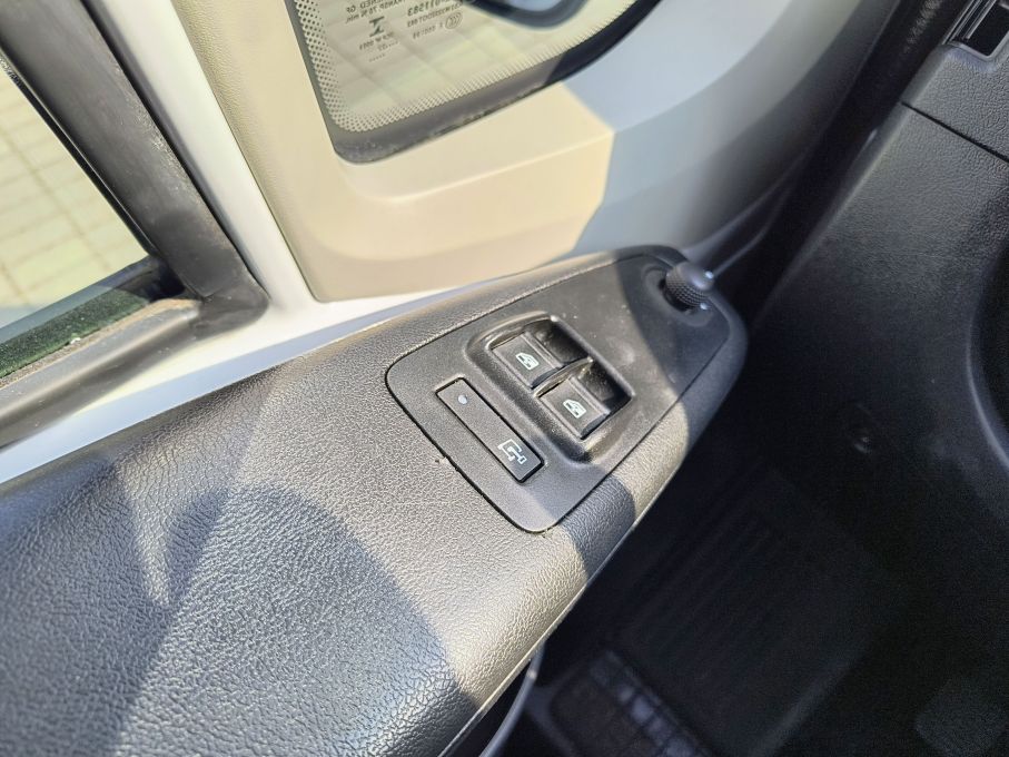 NOWA LOKALIZACJA Peugeot Boxer 335 2.2 HDI 165KM L3H2 Premium Salon PL Vat23% 20