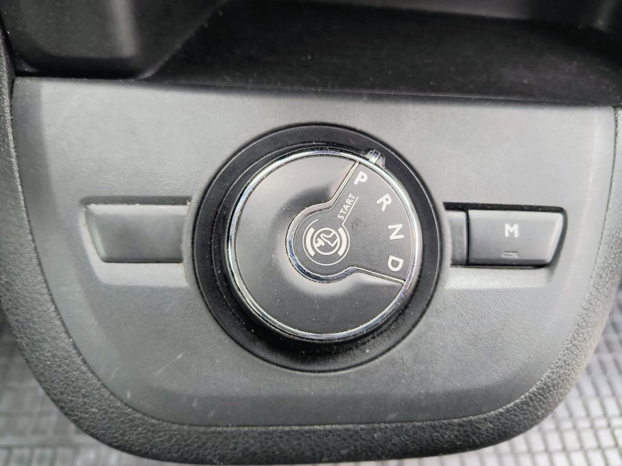 NOWA LOKALIZACJA Opel Vivaro 2.0 cdti 6 osobowy brygadówka Jak Nowy SalonPL Automat Vat23 22