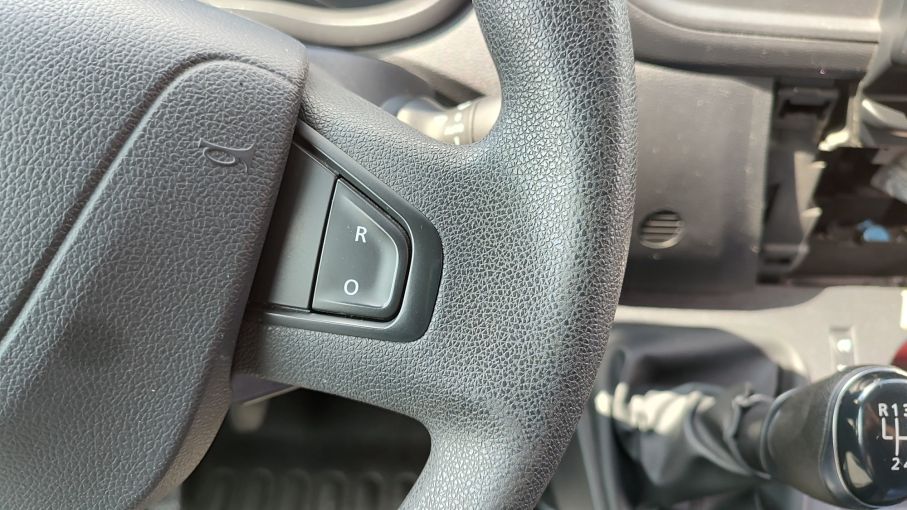 Nissan NV400 2.3dci L3H2 Navi Kamera Climatronic Niski Przebieg Vat23 21