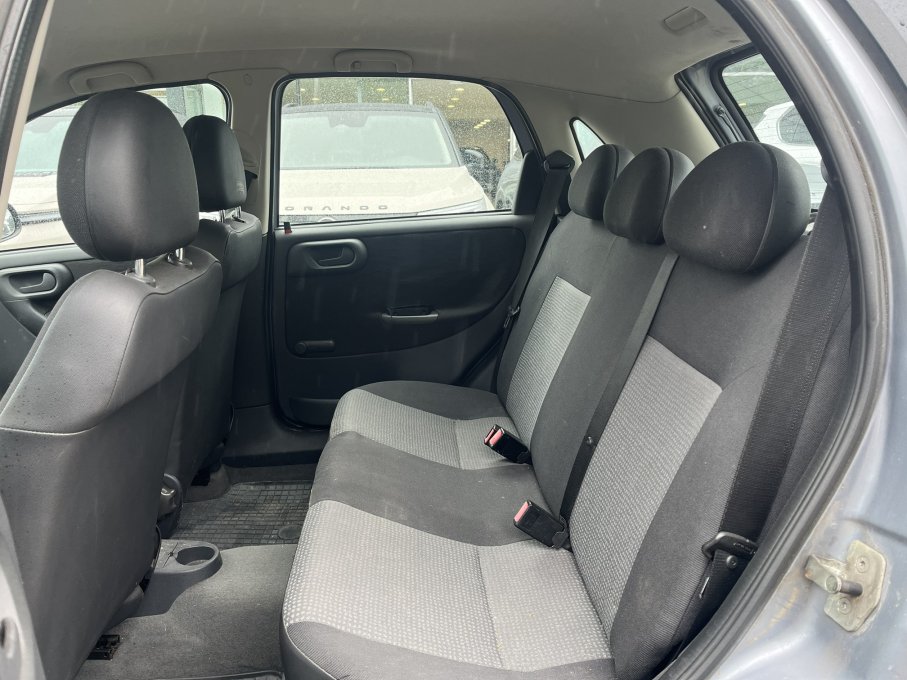 Opel Corsa C, 1.2 80KM, Niski potwierdzony przebieg!!! 7