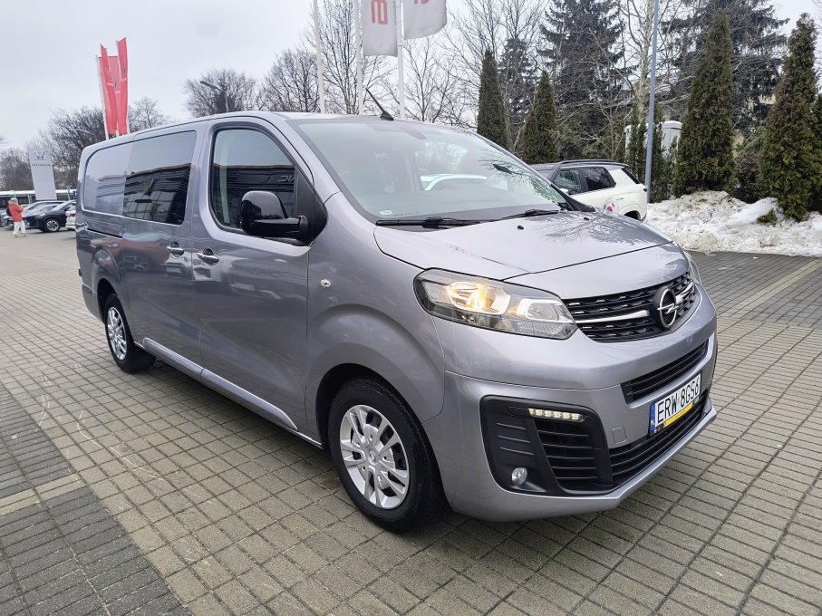 NOWA LOKALIZACJA Opel Vivaro 2.0 cdti 6 osobowy brygadówka Jak Nowy SalonPL Automat Vat23 8