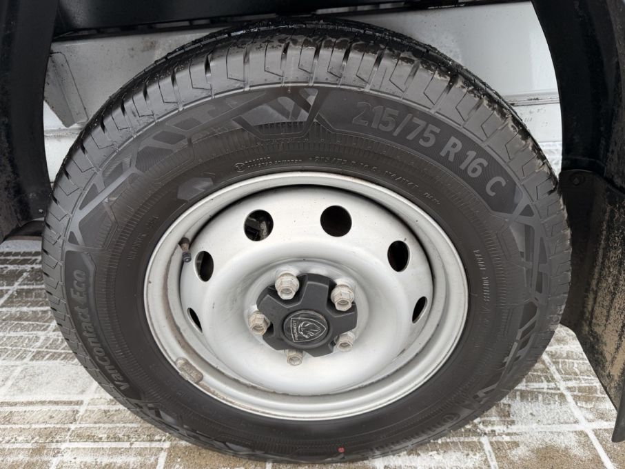 Peugeot Boxer L4 Brygadówka, 2,2 HDI 140KM, 7 osób, kamera cofania, jak nowy 9