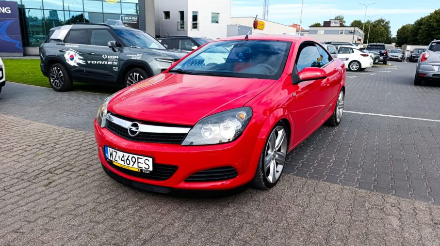 Opel Astra III Twintop, Cabrio, 1,9 CDTI 150 KM 11