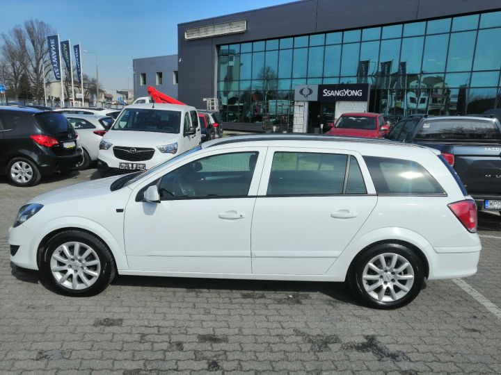 Opel Astra III kombi 1,7 CDTI 110 KM