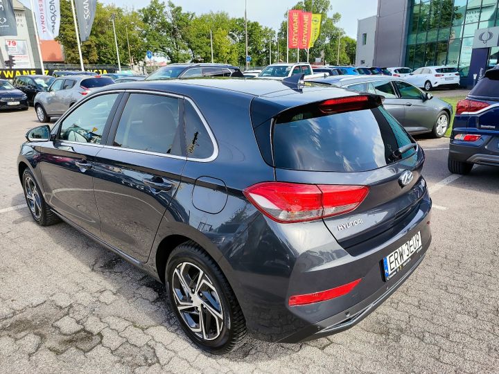 Hyundai i30 1.5 110KM Salon PL Bogata Opcja Bezwypadkowy Gwarancja Fabryczna 8